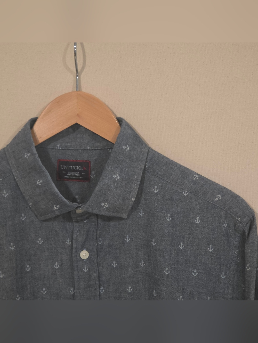 UNTUCKit Regular Fit Button Down M